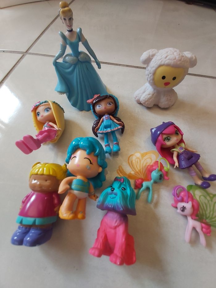 Lot de figurines - photo numéro 3