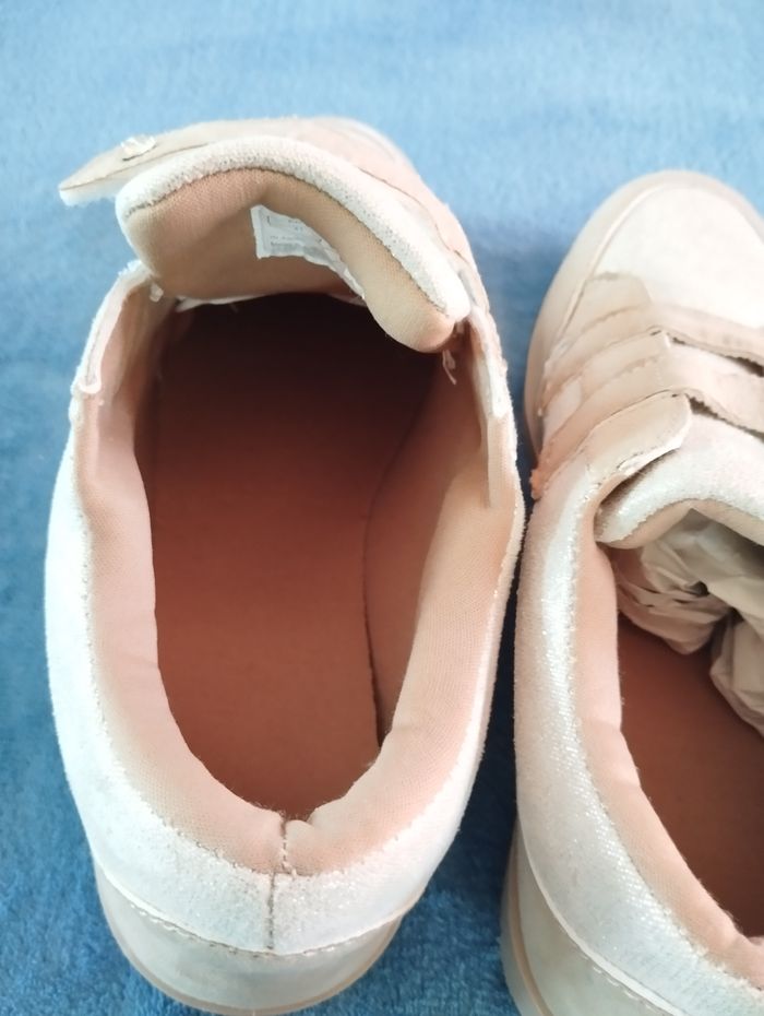 * Baskets beige et blanc brillant T41 - photo numéro 8