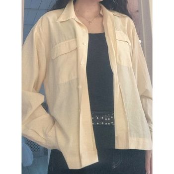 Jolie chemise jaune clair avec poches à l'avant T38/M BE