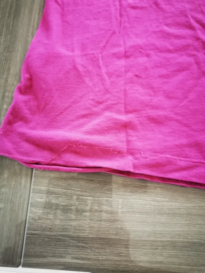 T-shirt col V rose Xs - photo numéro 5
