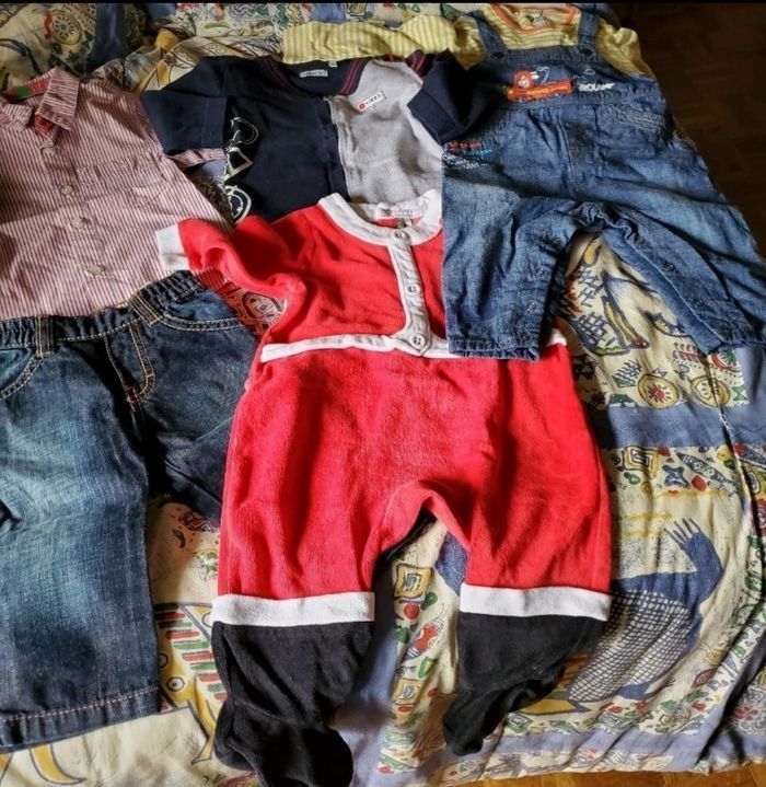 lots de 5 vêtements 12mois (4e) - photo numéro 3