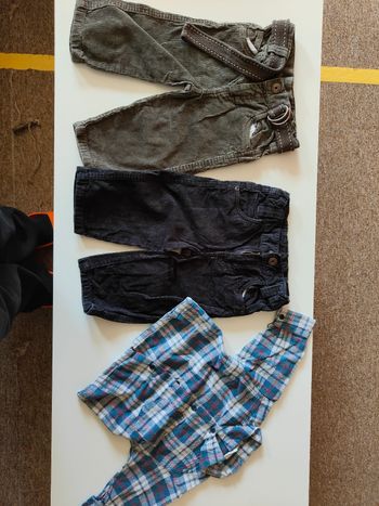 Lot de 2 pantalons et 1 chemise