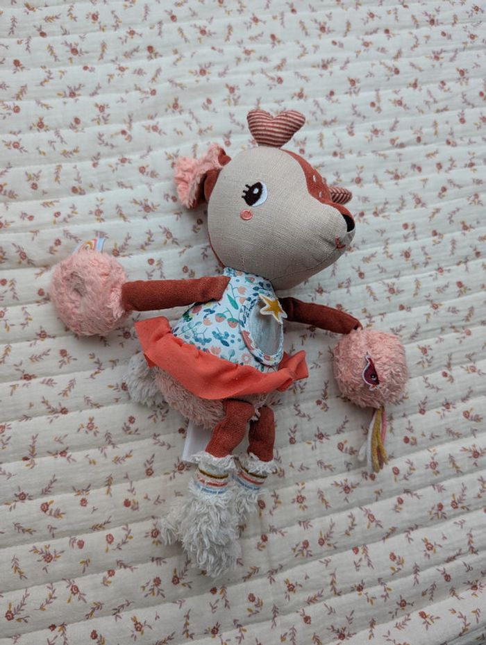 Peluche d'activités Stella le faon Lilliputiens