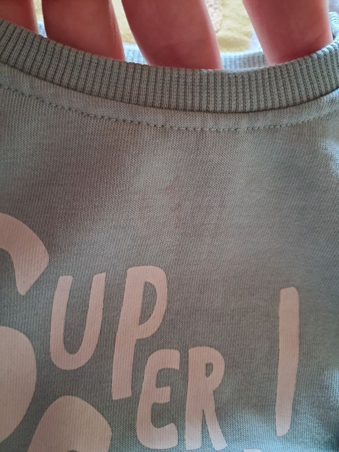 Lot 9 pulls 18 mois - photo numéro 8