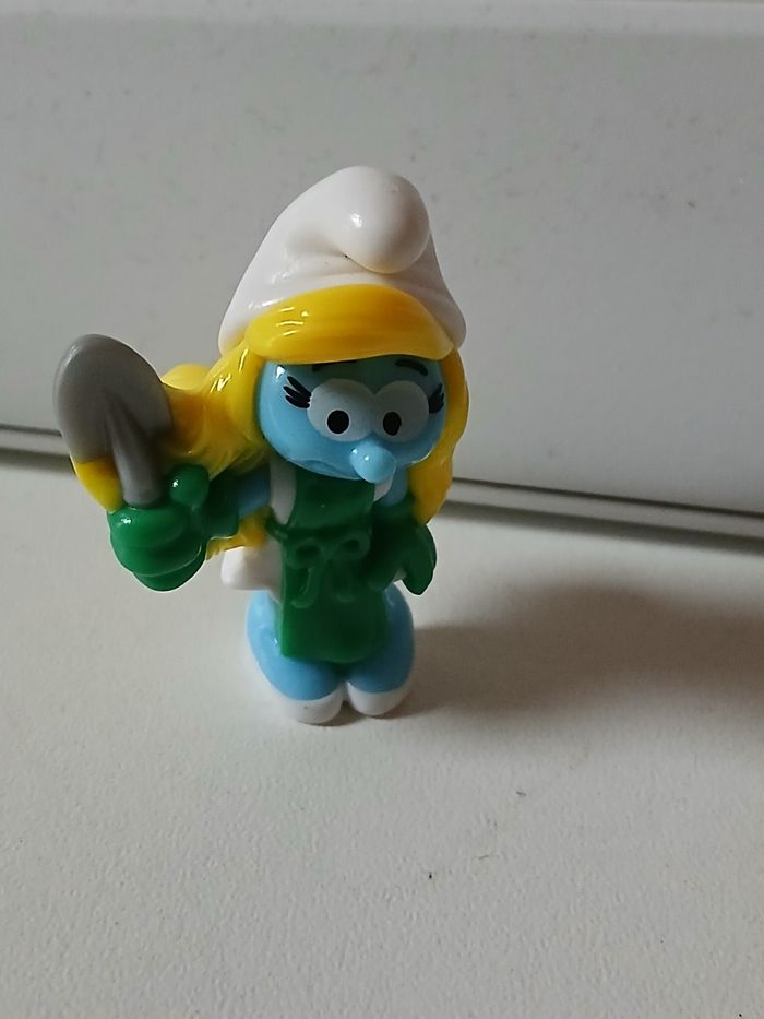 Figurine Schtroumpfette - photo numéro 2
