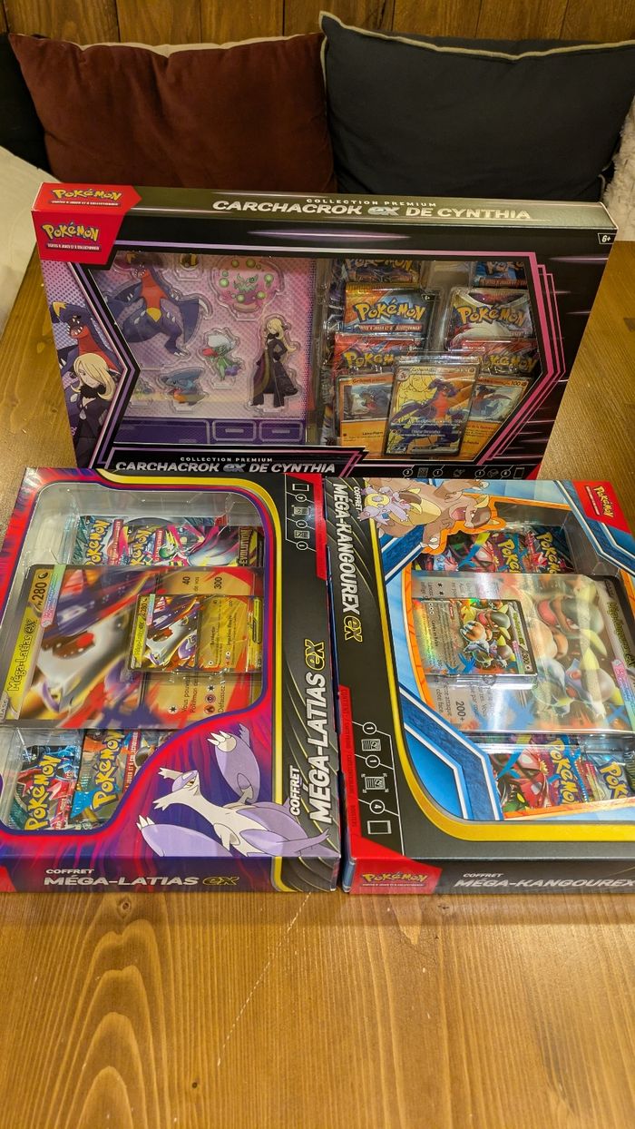 Lot de 3 coffrets pokemon - photo numéro 3