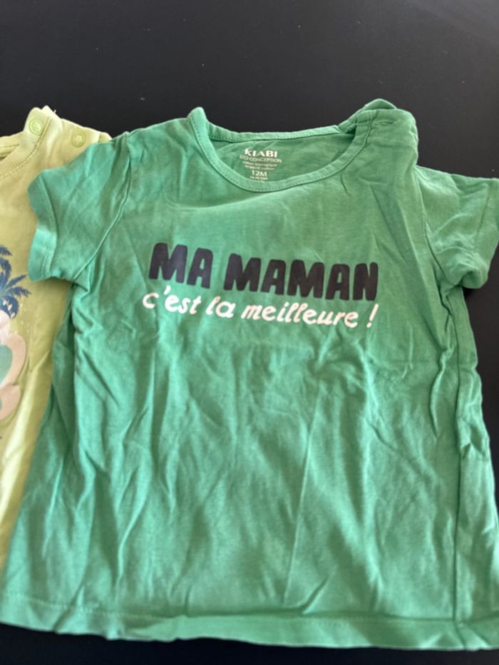 T shirt dinosaure et maman la meilleur taille 12 mois - photo numéro 2