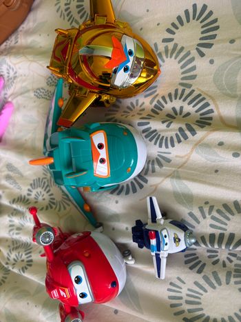 Lot 4 super wings