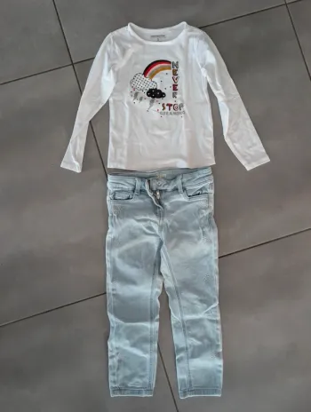 Ensemble 5 ans haut et jeans