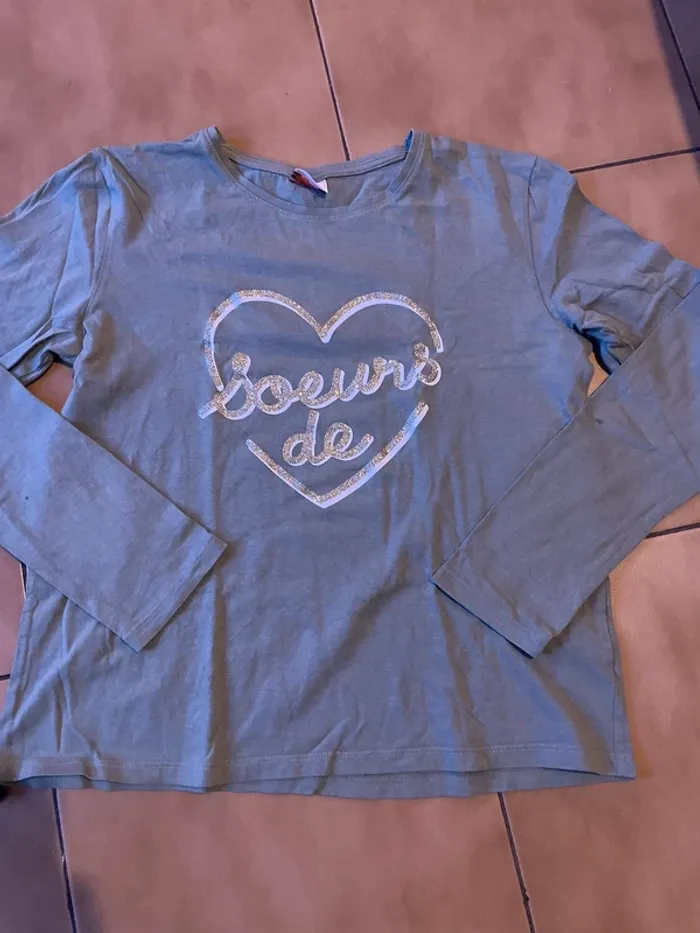 Lot 2 t shirts fille 12 ans - photo numéro 5