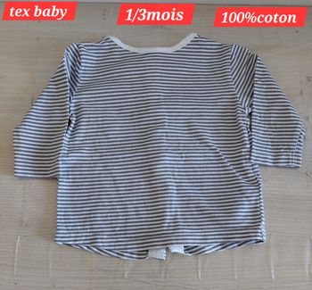 Haut gris et blanc fille 1/3 mois 