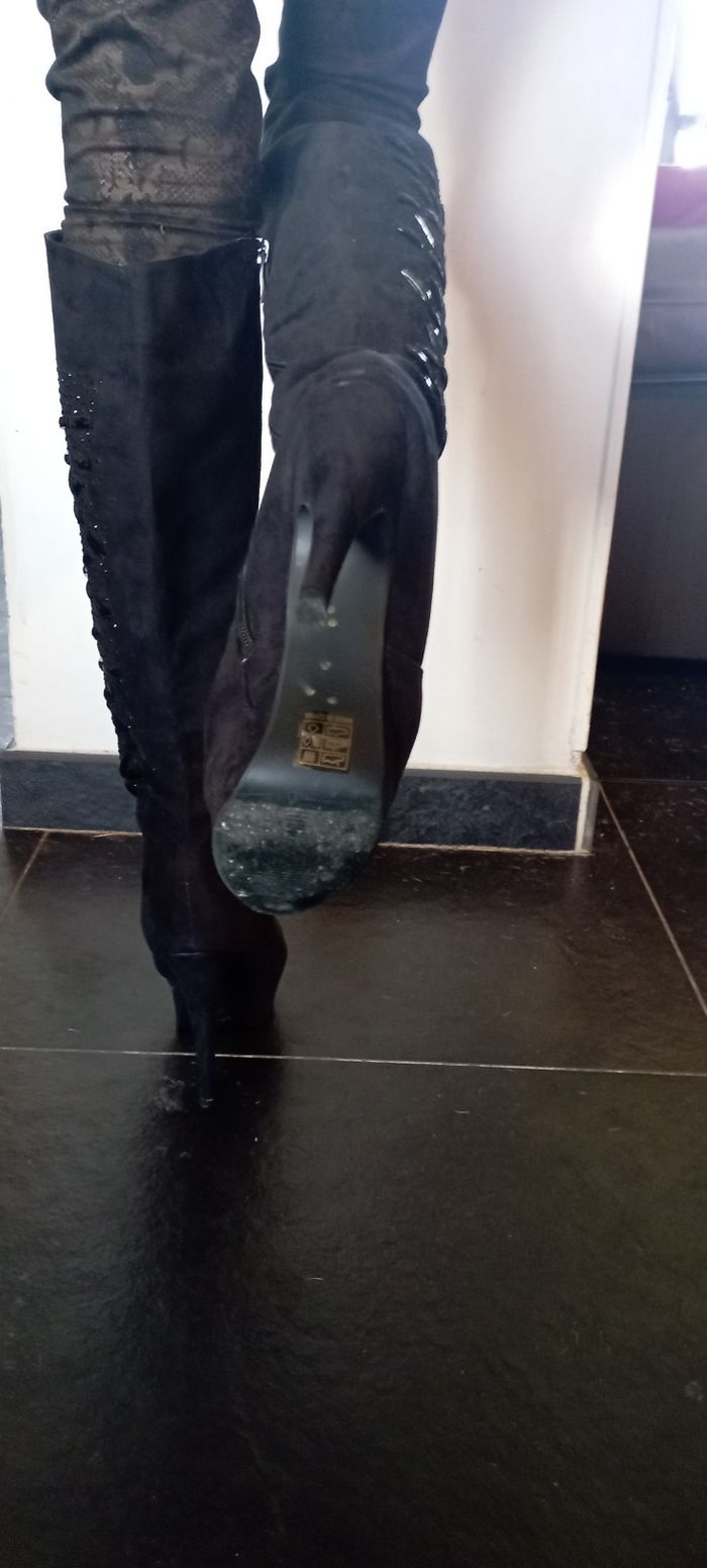 Bottes a talons - photo numéro 5