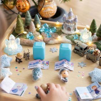 Lot 2 Figurines Gommes Kristoff - La Reine des neiges 