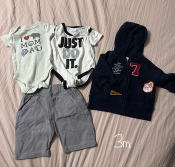 Lot de 4 vêtements