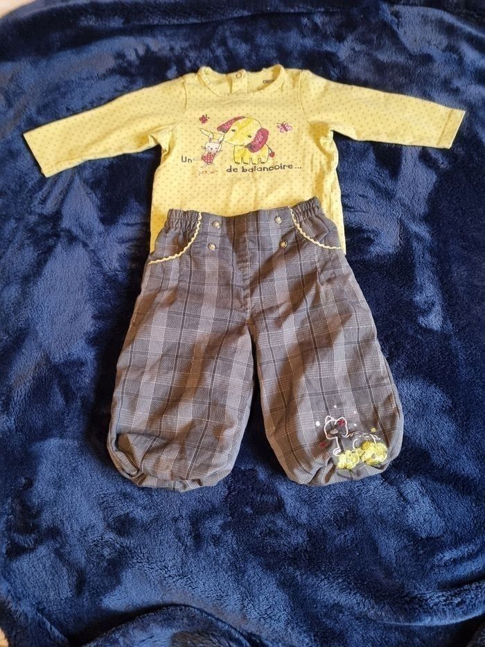 Lot vêtements 9 mois et 1 sac