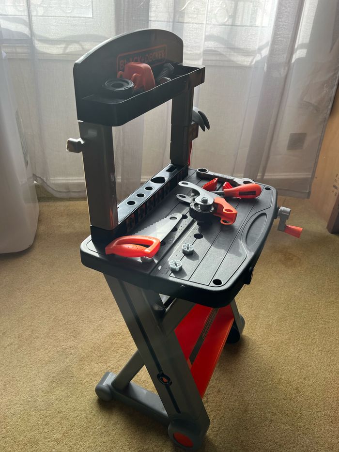 Établi outils enfant Black Decker - photo numéro 3