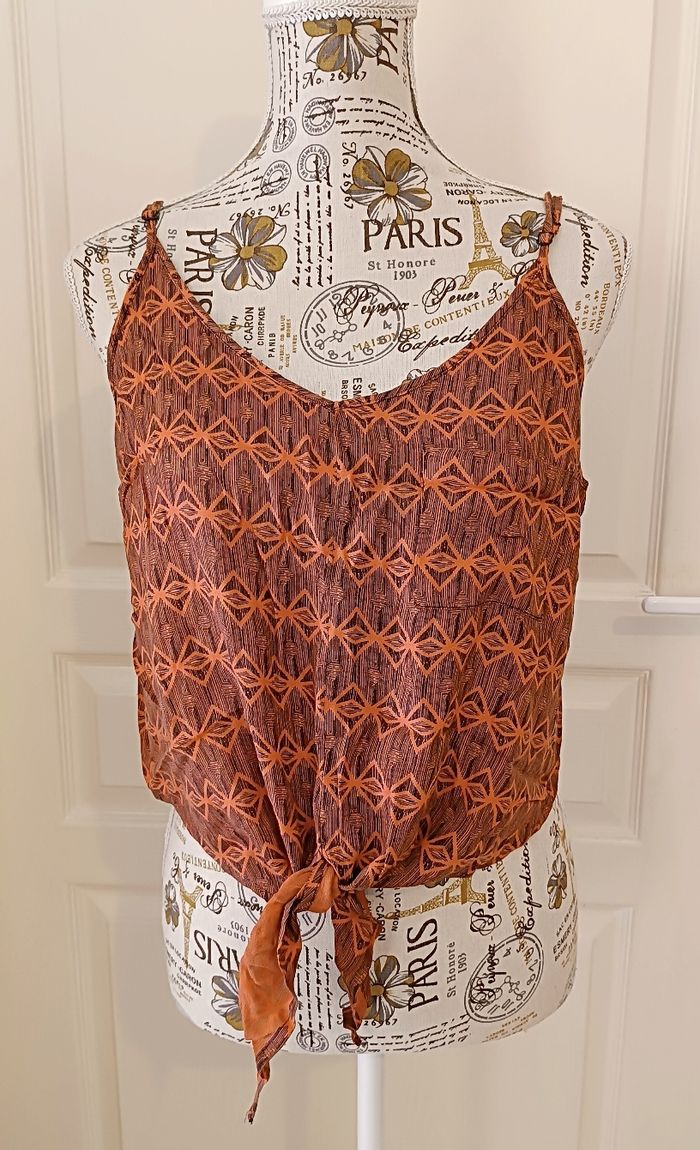 Débardeur taille M Jennyfer