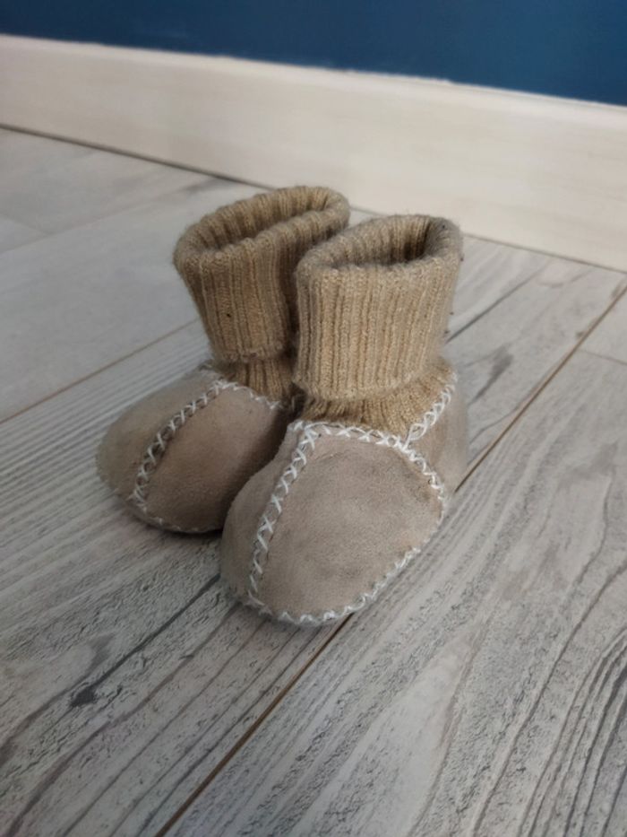 Chaussons agneau bébé