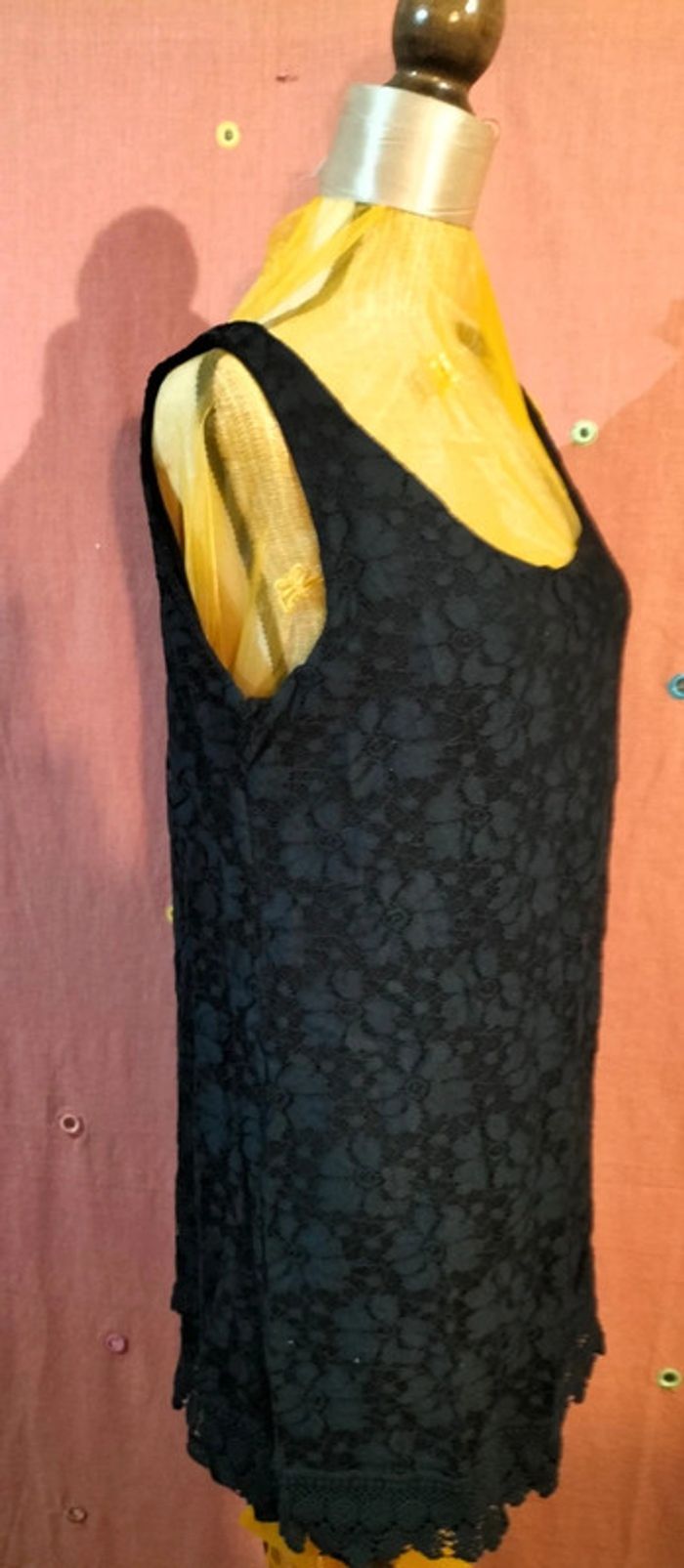 Robe taille 38/40 - photo numéro 2