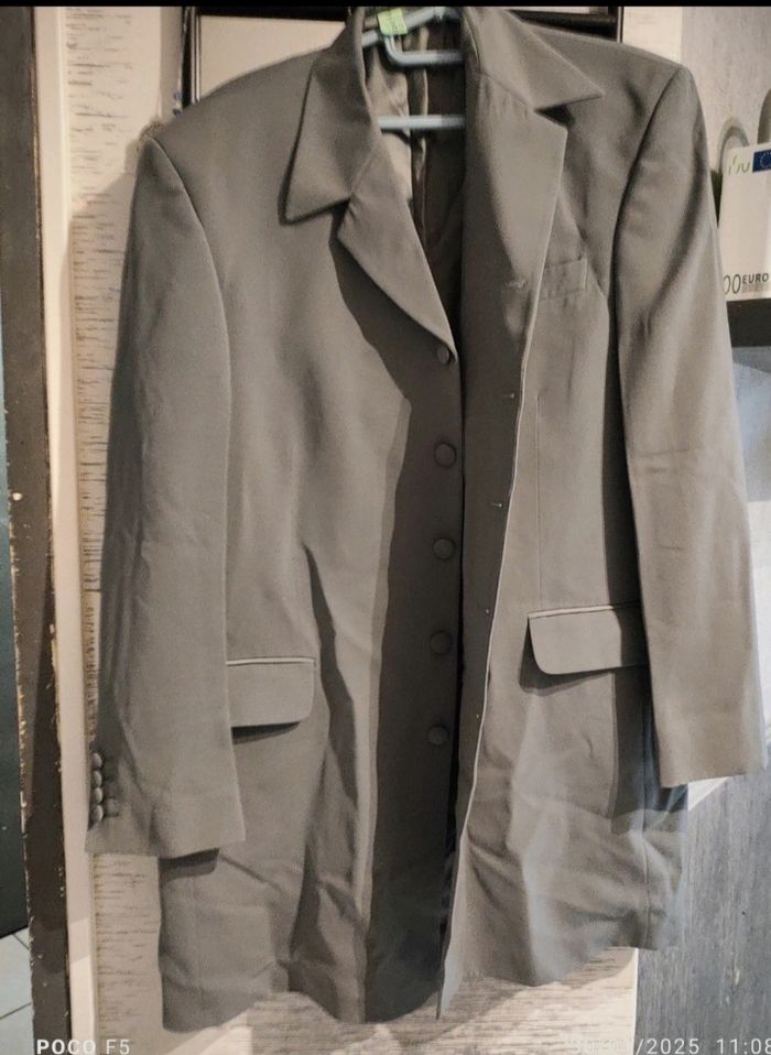 Veste grise femme Oscar collection épaule a épaule 48 aisselles a aisselles 60 - photo numéro 4
