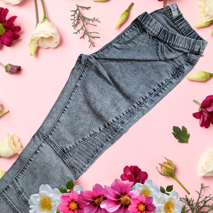 Lot de 7 pantalons 🚺 - photo numéro 8