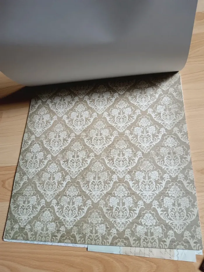 Lot feuilles scrapbooking - photo numéro 6
