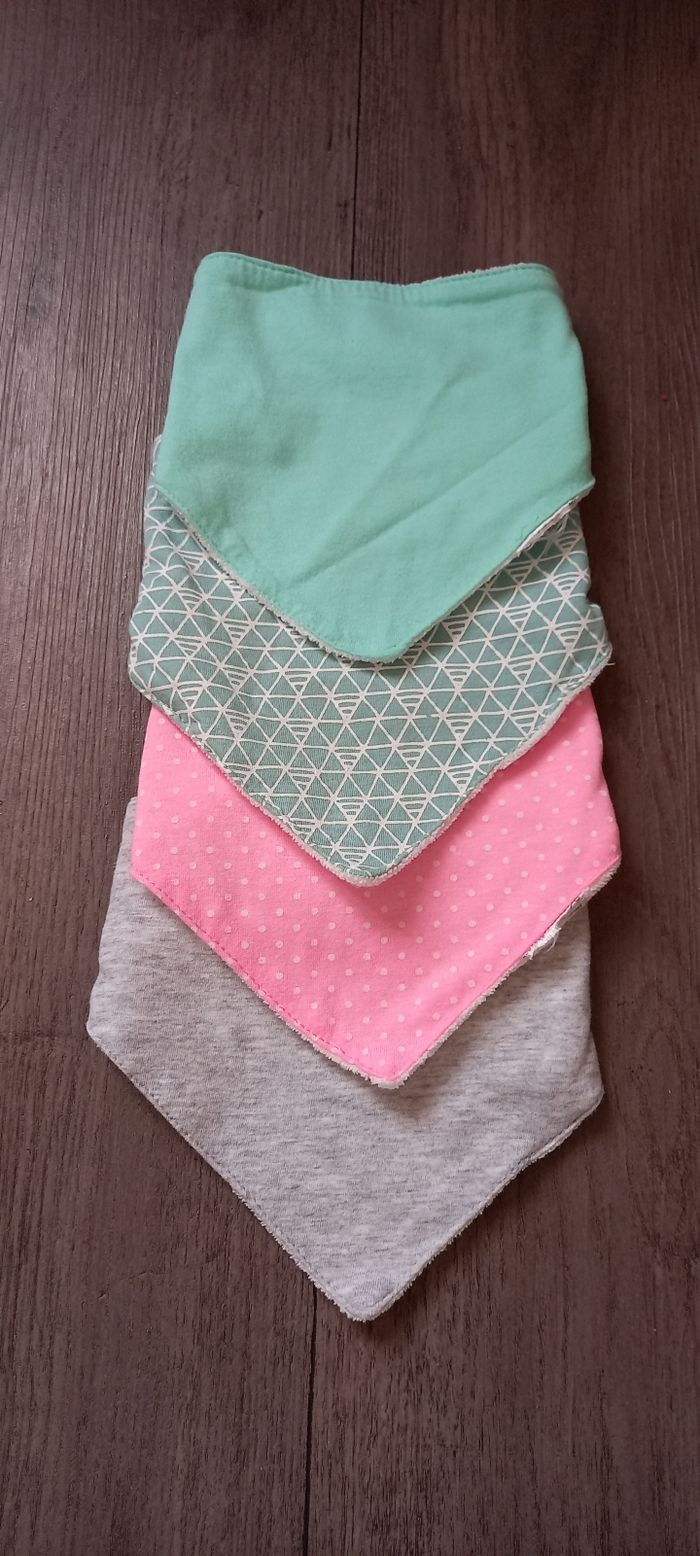 Bavoirs bandana - photo numéro 3