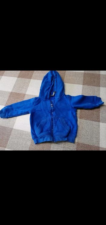 Gilet 6 mois bleu à capuche orchestra