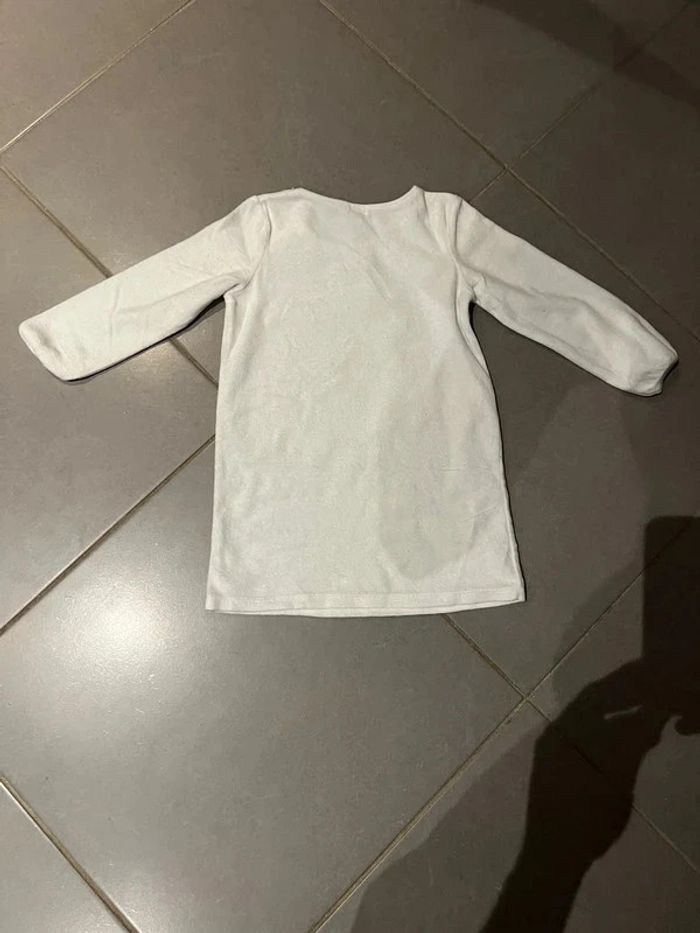 Pyjama (Chemise de nuit) - Kiabi - Nuages / Etoiles / Fille avec un parapluie - Blanc - 4 ans - photo numéro 3