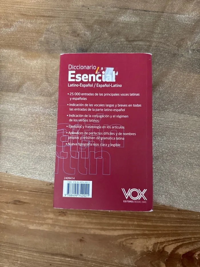 Diccionario esencial latino- español español-latino - photo numéro 3