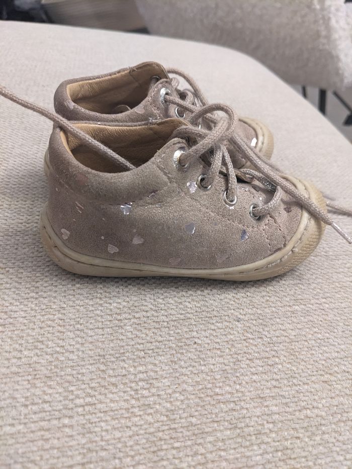 Chaussures naturino pointure 20 - photo numéro 2