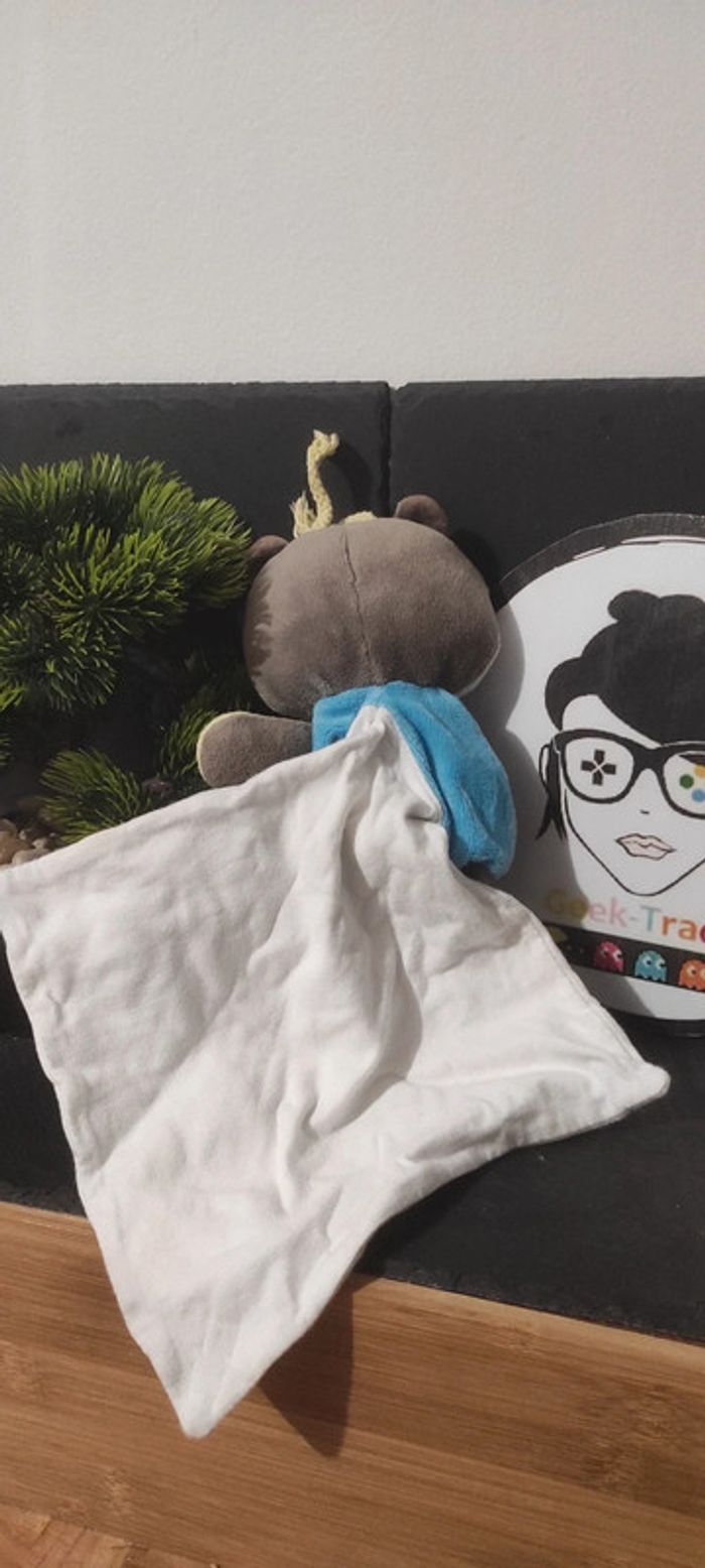 Doudou panda Cajou mouchoir Sucre d'Orge cosmonaute mouchoir ours marron bleu vert blanc étoile - photo numéro 2