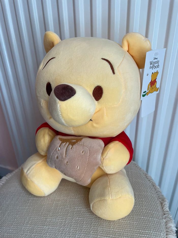 Peluche Disney Winnie l’ourson 🍯 - photo numéro 4
