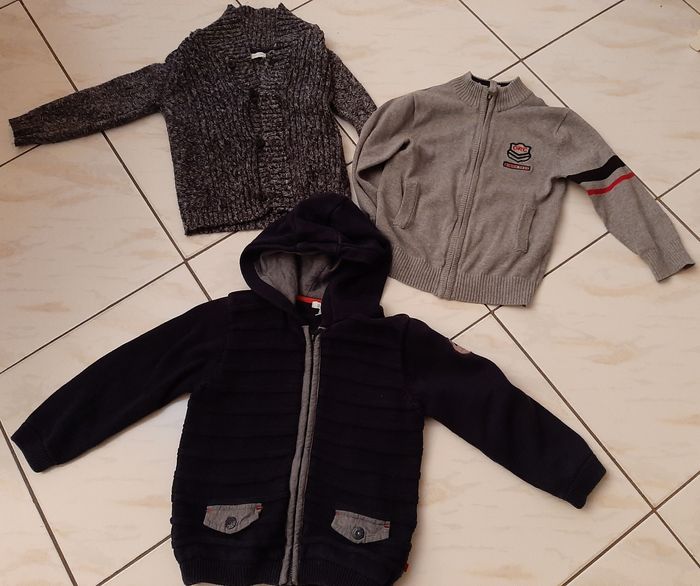 3 gilets orchestra gemo okaidi 3 ans