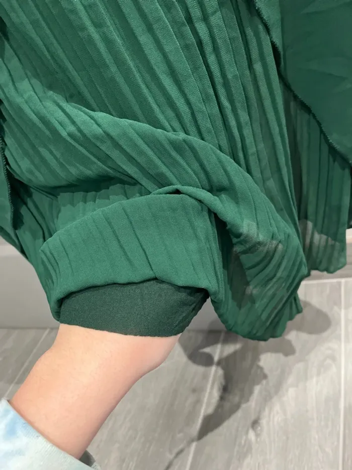 Blouse avec son sautoir - photo numéro 4