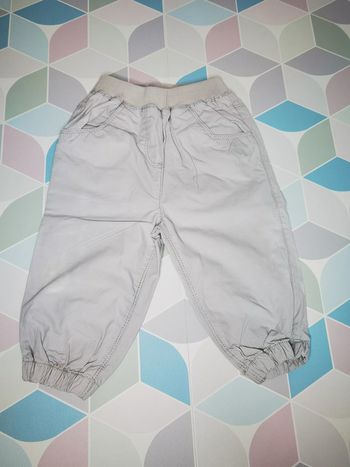 D3841 - pantalon fille 12 mois