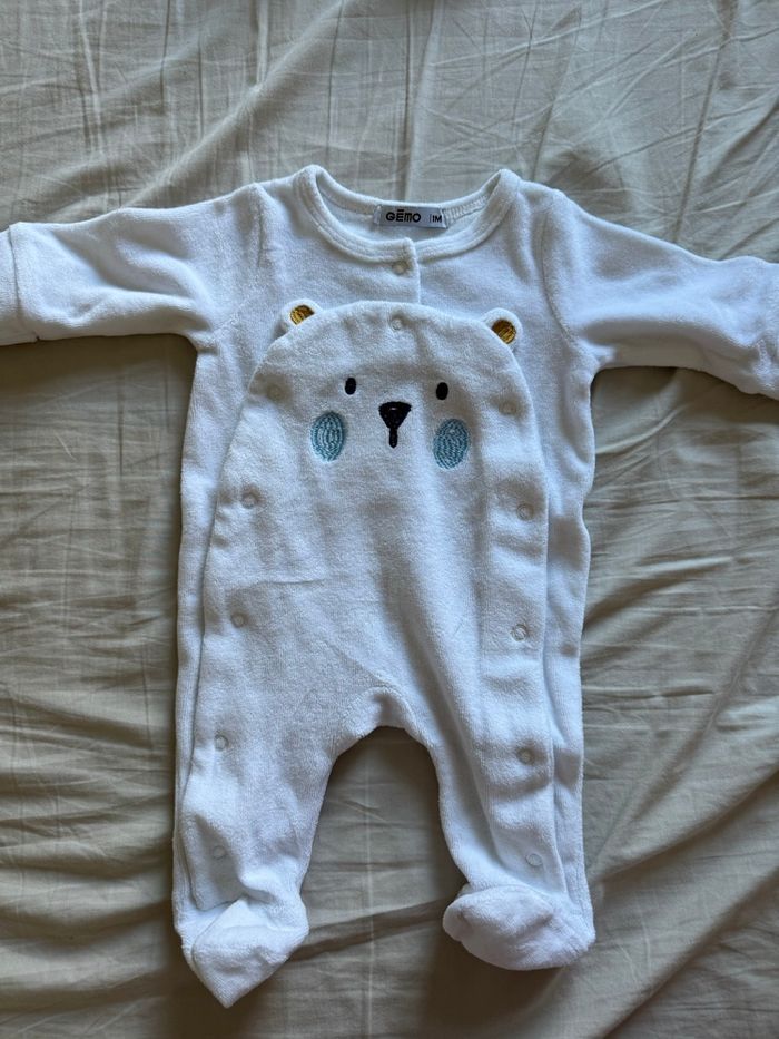 Lot pyjama 1 mois - photo numéro 5