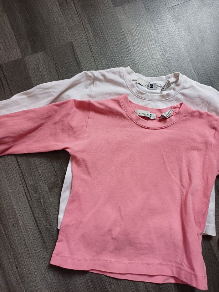 Lot t shirt manches longues 12 mois - photo numéro 4