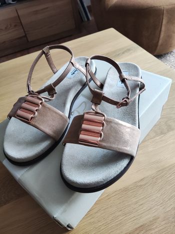 Clark sandales neuves femme taille 38 coloris cuivré