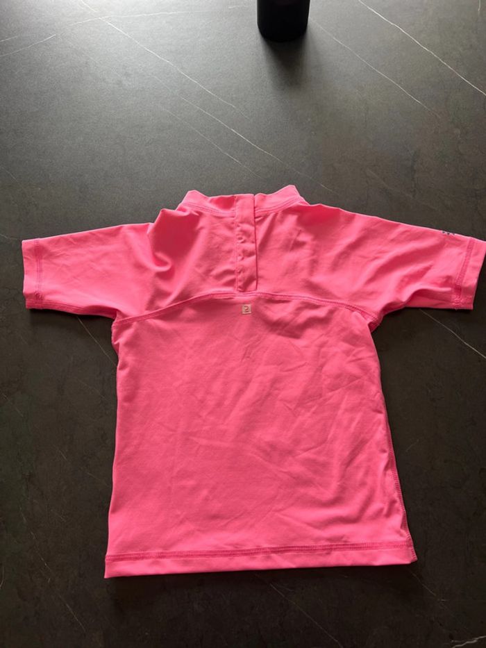 T-shirt UV rose fluo neuf - photo numéro 4