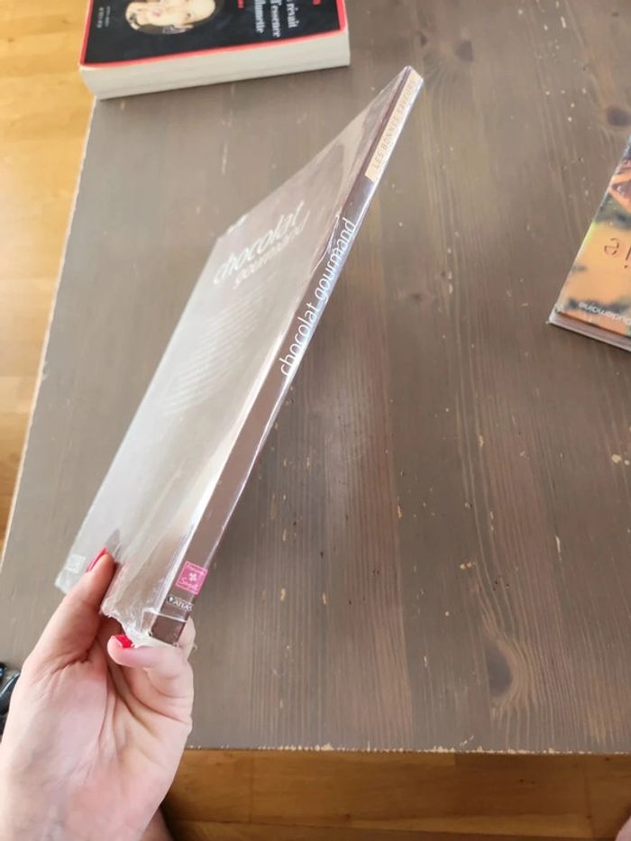 Livre 50 recettes Chocolat gourmand Neuf sous blister - photo numéro 3