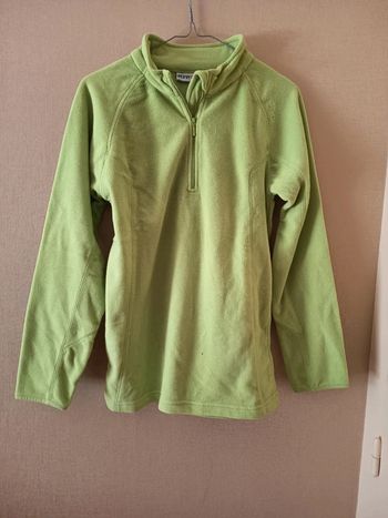 Sweat polaire enfant. Marque etirel. (D66)