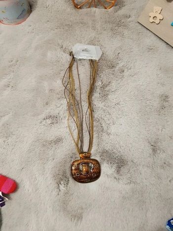 Collier fantaisie neuf