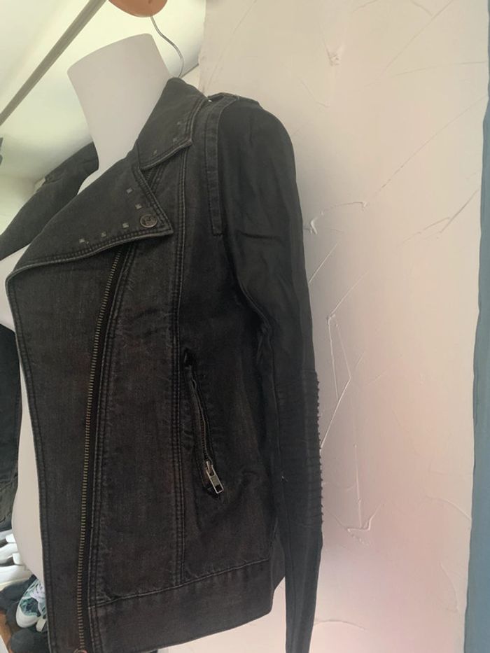 Veste en jean noire Ikks brillant manches similicuir taille 36 - photo numéro 6