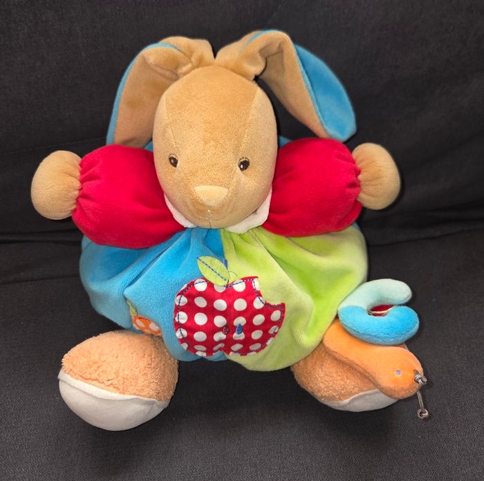 Doudou peluche Lapin patapouf bleu ,vert , rouge - Pommes / escargot- Kaloo