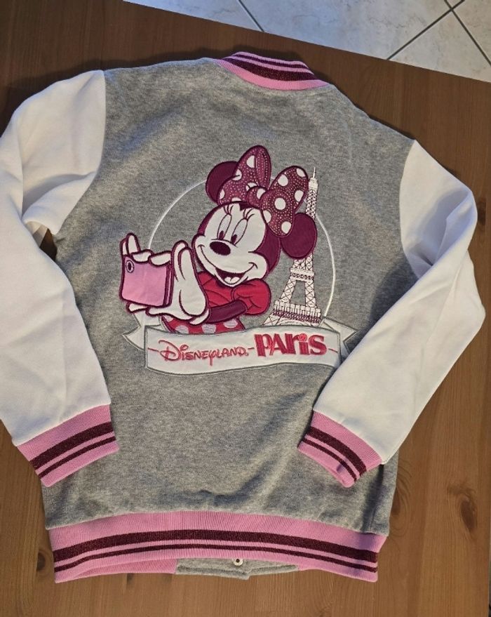 Neuve (non portée) 🏷🥰😍sublime veste teddy 10 ans fille disneyland paris🥰😍