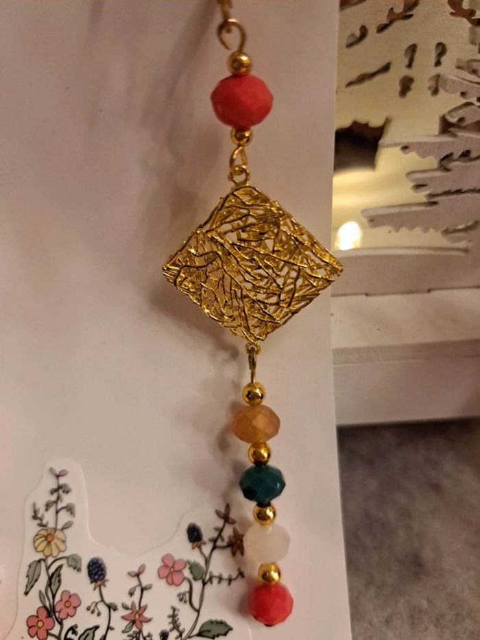 Boucles d'oreilles pendante chic et élégant doré multicolore - photo numéro 7