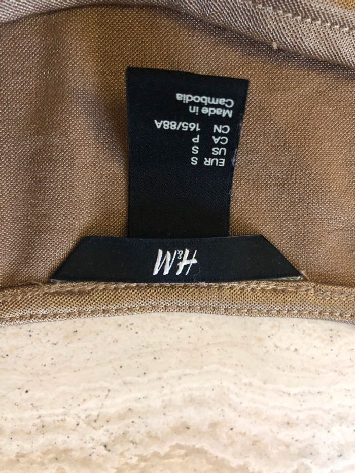 Tee shirt manches 3/4 doré H et M - photo numéro 5