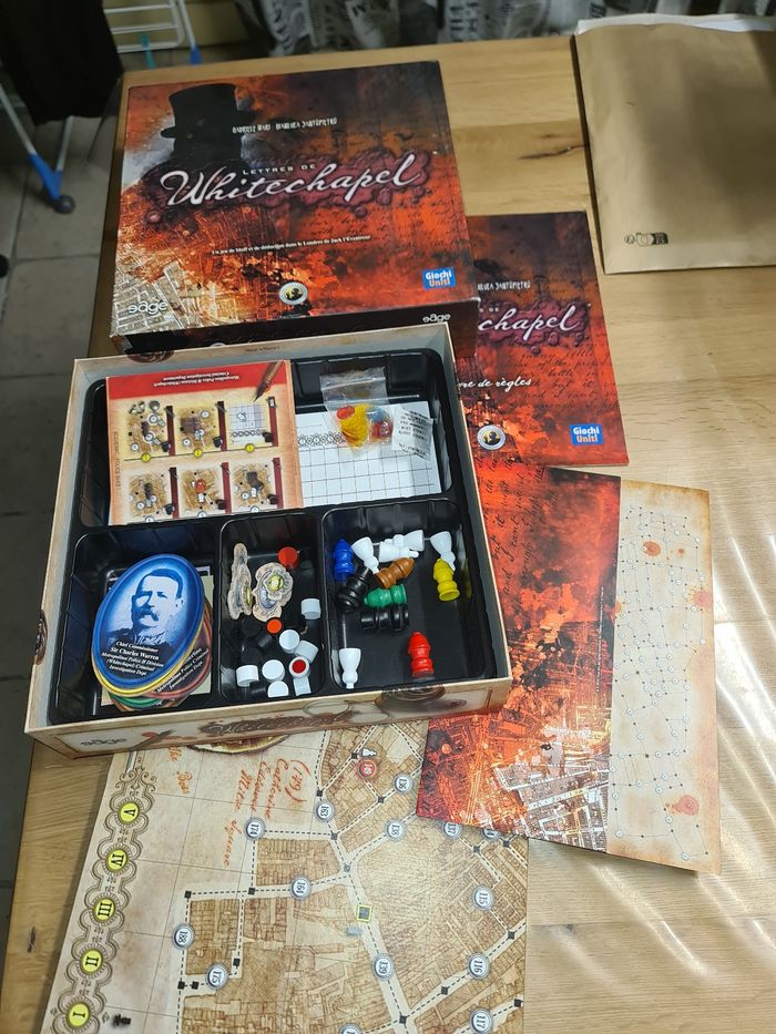 Jeu de société Lettres De Whitechapel des éditions eage