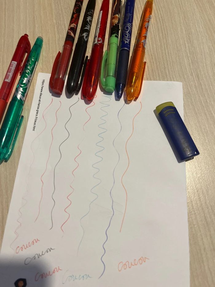 Lot stylos gel - photo numéro 2